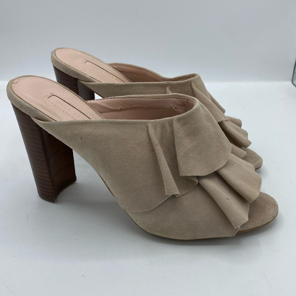 Avec Les Filles open toe ruffle mules tan suede size 7‎ neutral casual office